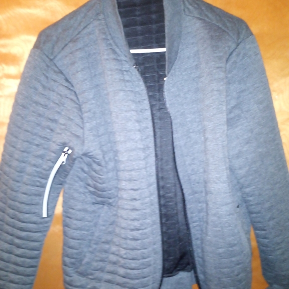 Light Jacket - Picture 2 of 5